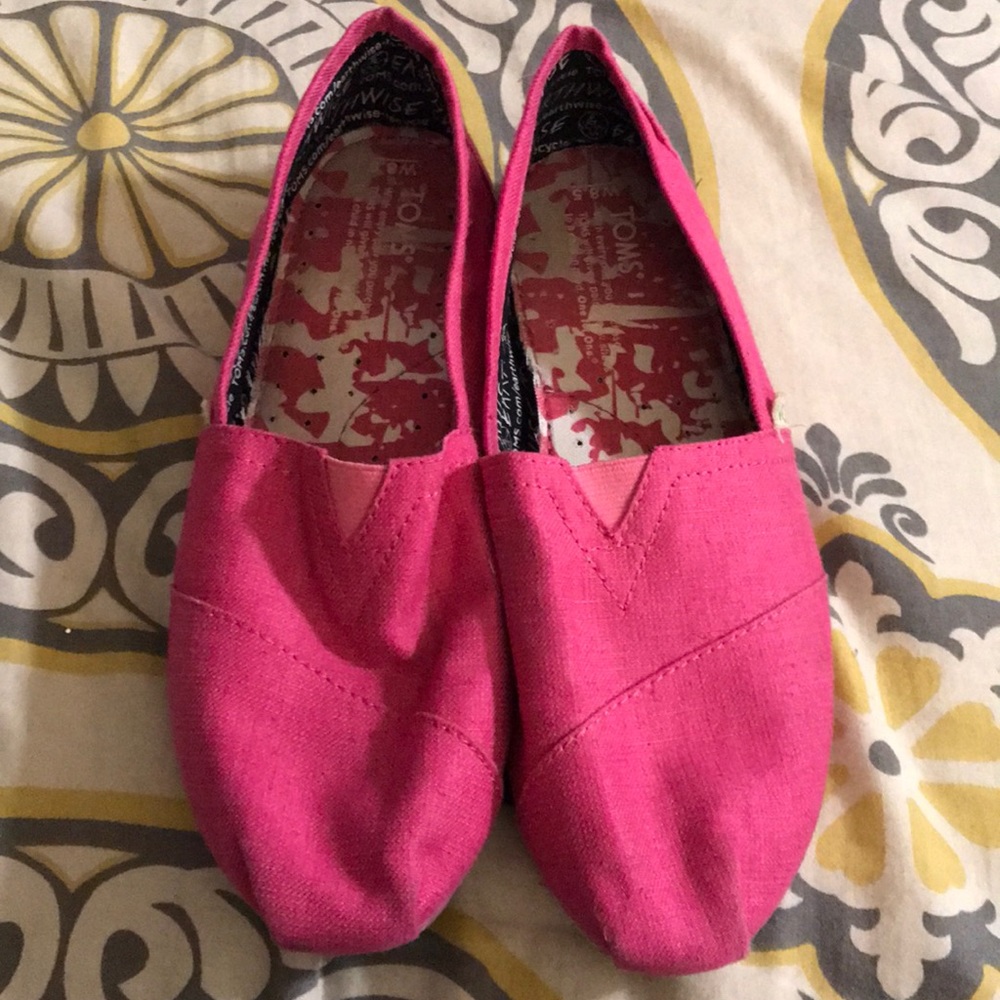 Pink Toms